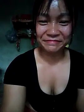 mami-rubi online show from April 17, 2026, 10:29 am