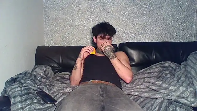 Snapshot of SNAKEARM chatting on February 27, 2026, 10:48 am SNAKEARM online show from February 27, 2026, 10:48 am