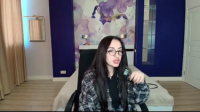 AmandaRaysi online show from March 23, 2026, 8:25 am