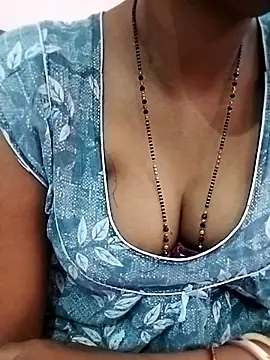 Snapshot of Sarika_sexy1 chatting on March 2, 2026, 2:56 am Sarika sexy1 online show from March 2, 2026, 2:56 am