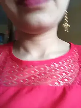Snapshot of Rashmika_Mandana chatting on May 15, 2026, 11:52 am Rashmika Mandana online show from May 15, 2026, 11:52 am