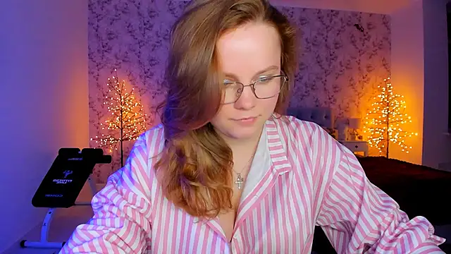 AngellaRud online show from February 26, 2026, 7:36 pm