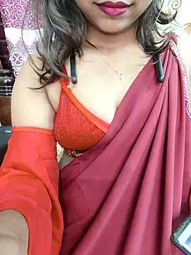 Snapshot of Sweet_Mahii chatting on February 28, 2026, 6:18 pm Sweet Mahii online show from February 28, 2026, 6:18 pm