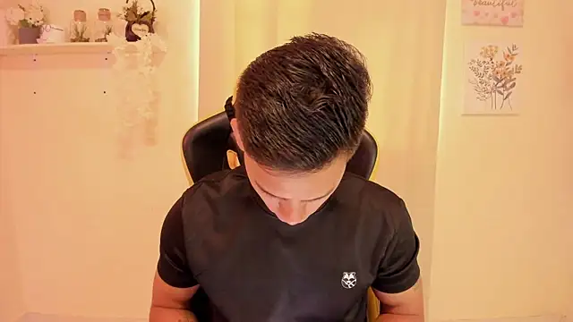 sexy andres01 online show from March 19, 2026, 3:23 pm