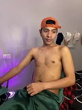 asian darlingcummersxXx online show from April 1, 2026, 11:56 pm