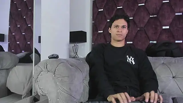 TonyBenedetti online show from July 9, 2026, 8:52 pm
