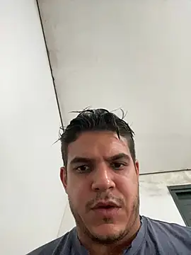 Carlostaradao69 online show from June 25, 2026, 4:34 pm
