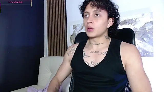 Snapshot of Jay_Taylor1_ chatting on February 26, 2026, 2:33 am Jay Taylor1 online show from February 26, 2026, 2:33 am