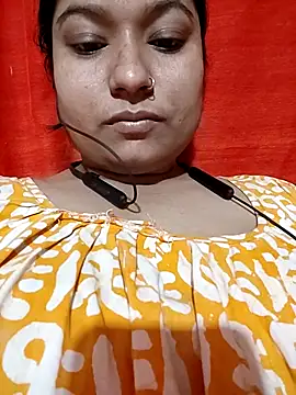 Snapshot of Hot-Puja0134 chatting on February 27, 2026, 5:18 am Hot-Puja0134 online show from February 27, 2026, 5:18 am