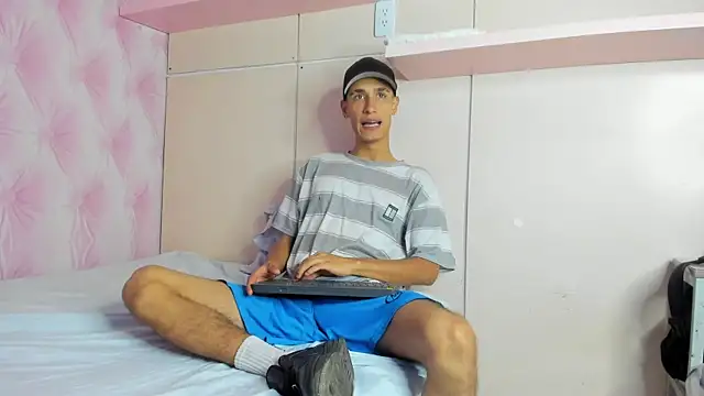 Snapshot of Thiagoduarte_ chatting on February 27, 2026, 12:05 pm Thiagoduarte online show from February 27, 2026, 12:05 pm