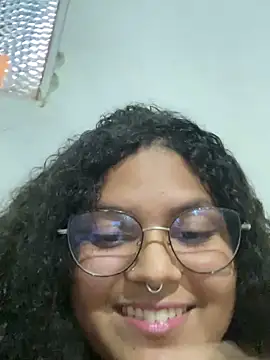 Snapshot of prettydall chatting on February 26, 2026, 11:32 am prettydall online show from February 26, 2026, 11:32 am