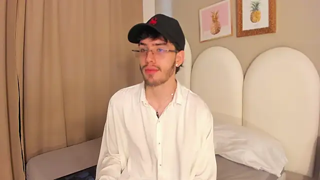 Jason 23   online show from April 17, 2026, 7:38 pm