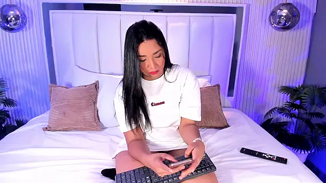 Snapshot of ScarletSoler chatting on March 1, 2026, 4:34 am ScarletSoler online show from March 1, 2026, 4:34 am