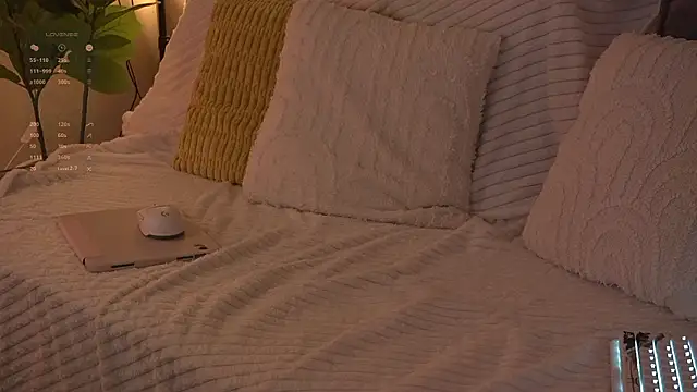 Akaruiiii online show from March 7, 2026, 1:12 am