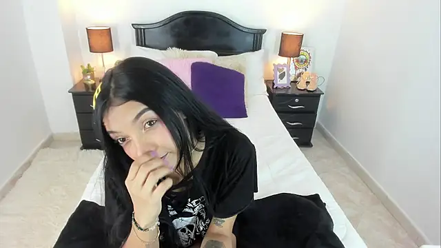 Snapshot of ImMiaFoster chatting on March 3, 2026, 9:55 pm ImMiaFoster online show from March 3, 2026, 9:55 pm