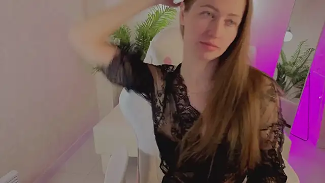 Bella McKenzie online show from March 2, 2026, 1:39 am