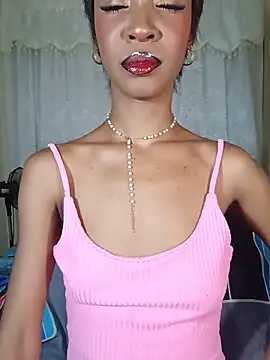 TinnaPeyton online show from May 28, 2026, 11:21 pm
