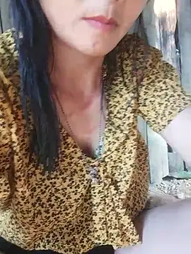 rinrin7700 online show from April 7, 2026, 9:55 am