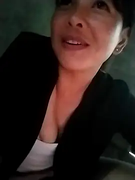 rinrin7700 online show from April 17, 2026, 9:45 am