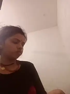 Hot chani online show from April 29, 2026, 12:04 am