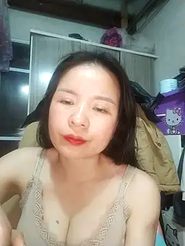 Snapshot of Ivy_Trix2 chatting on February 25, 2026, 2:50 pm Ivy Trix2 online show from February 25, 2026, 2:50 pm