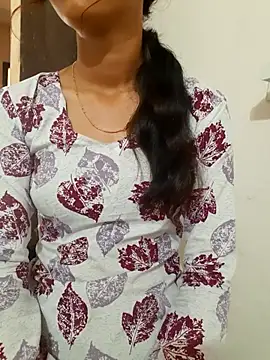 Snapshot of Janvi_chauhan chatting on February 26, 2026, 6:02 am Janvi chauhan online show from February 26, 2026, 6:02 am