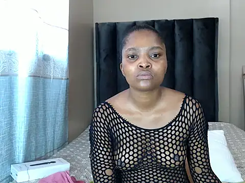 LexyDiana online show from February 27, 2026, 8:58 am