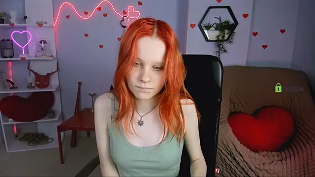 cassandra nik online show from April 26, 2026, 9:17 am