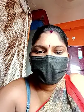 sexyladdupilla online show from April 21, 2026, 7:48 am