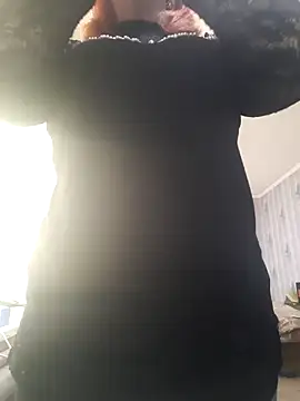 Belowa7364 online show from April 9, 2026, 10:32 am