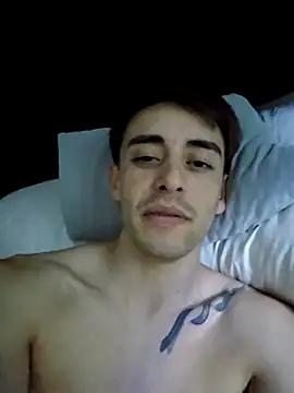 Snapshot of gastontwink chatting on March 2, 2026, 5:19 am gastontwink online show from March 2, 2026, 5:19 am