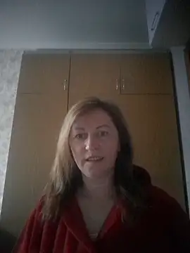 ChristinaYork online show from April 5, 2026, 4:19 am