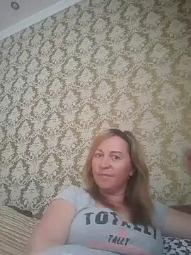 Snapshot of ChristinaYork chatting on June 16, 2026, 10:59 am ChristinaYork online show from June 16, 2026, 10:59 am