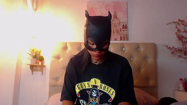 Rommen N Zoe online show from May 6, 2026, 10:25 pm