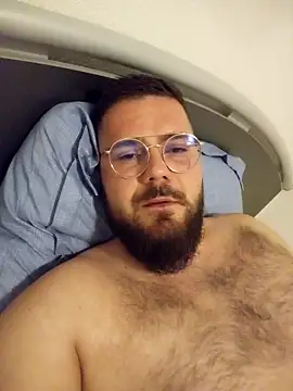 Enzo9911 online show from April 1, 2026, 5:21 pm