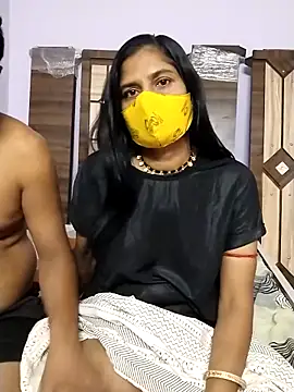 chandan19812 online show from May 19, 2026, 12:37 am
