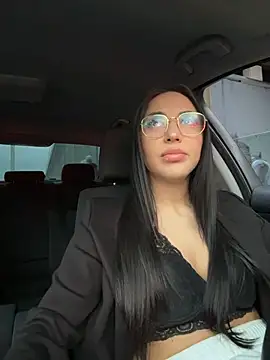 Bunny Lush online show from April 4, 2026, 4:08 am