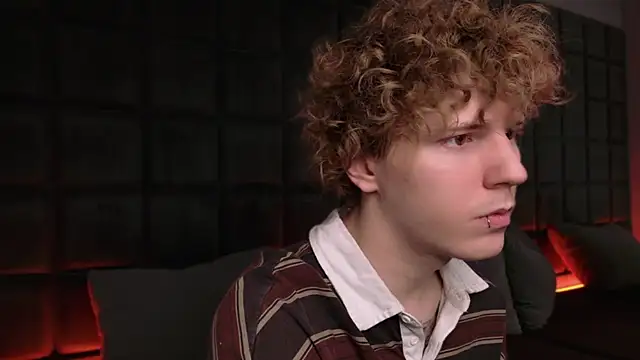 Mickey Hawk online show from March 2, 2026, 4:24 am