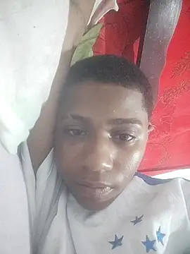 Snapshot of rakeliii chatting on February 28, 2026, 4:01 am rakeliii online show from February 28, 2026, 4:01 am