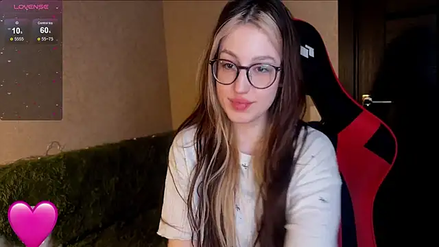 caramel 55 online show from March 20, 2026, 8:32 pm