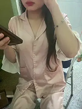 Xoai-cute online show from May 9, 2026, 7:17 pm