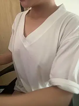 Xoai-cute online show from May 25, 2026, 2:44 am