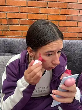 LilyRossi  online show from July 14, 2026, 1:06 pm