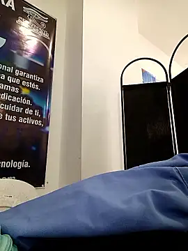 LORENA--01 online show from March 14, 2026, 6:36 pm