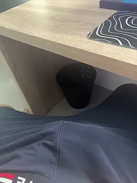 cerdito19years online show from February 26, 2026, 4:29 pm