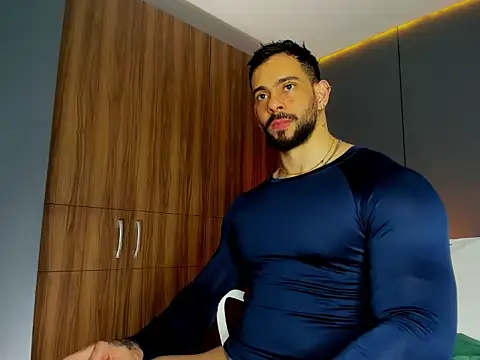 massimo visconti online show from March 4, 2026, 3:31 pm