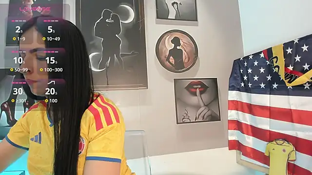 Samantha Velle online show from July 3, 2026, 9:43 pm