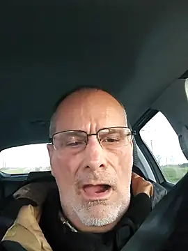 Snapshot of lui8181 chatting on March 12, 2026, 6:01 pm lui8181 online show from March 12, 2026, 6:01 pm