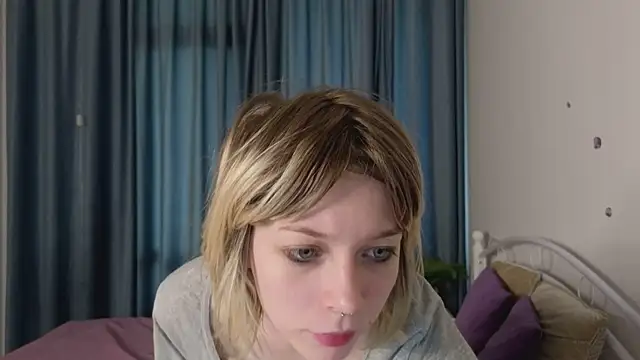 MollySally online show from May 14, 2026, 3:14 am