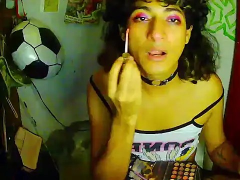 RAMONA TIJERAX online show from July 10, 2026, 9:53 am
